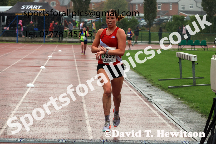 Senior Womens 4 Stage 2025 Northern Athletics Autumn Road Relays, Leigh, Lancashire. Photo: David T. Hewitson/Sports for All Pics
